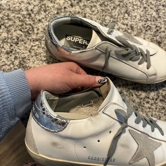 Golden Goose Super-Star Low Top Sneaker - Picture 4 of 5
